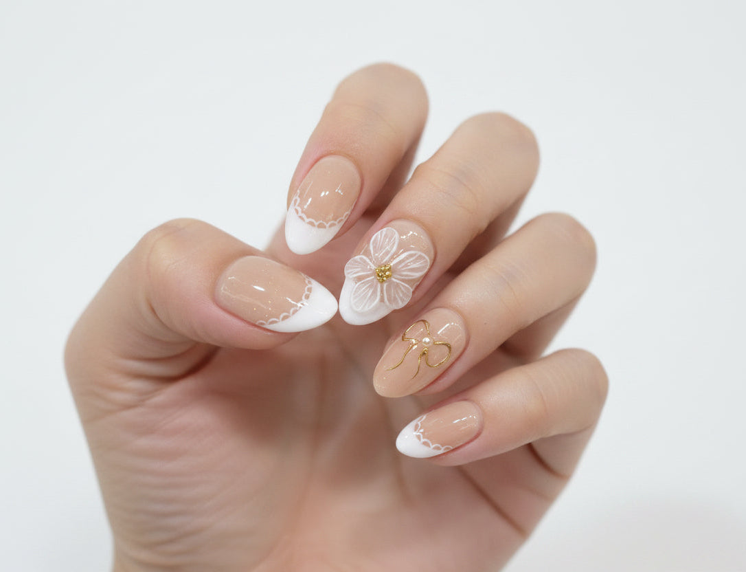 短法式蕾絲花花🤍
